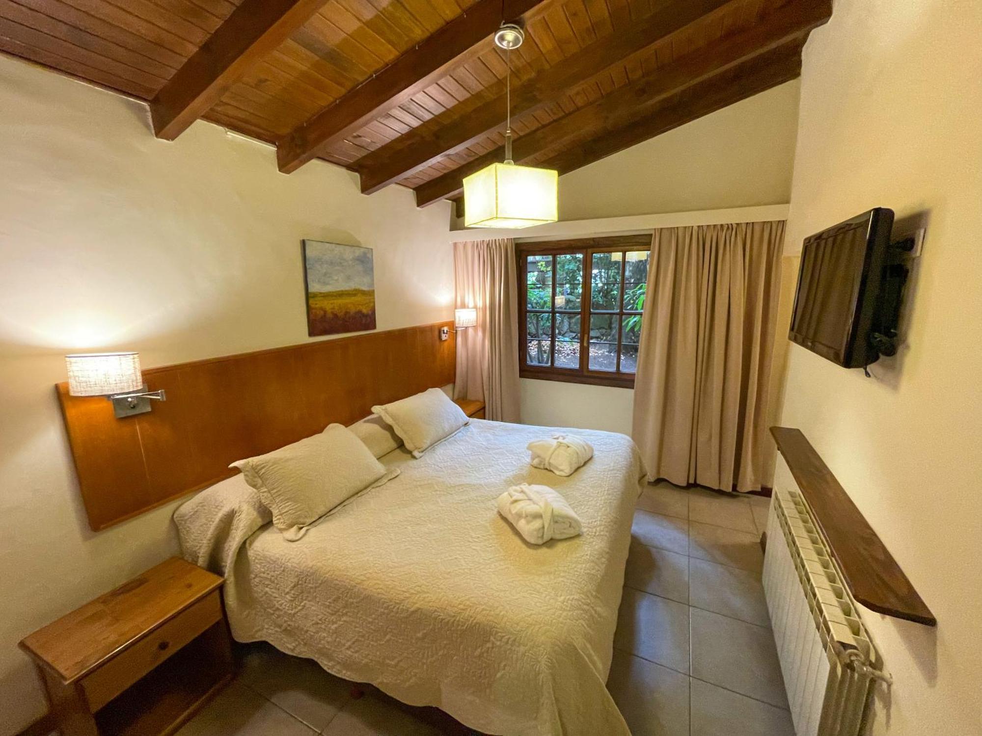Pailahue Cabanas Lodge San Carlos de Bariloche Luaran gambar