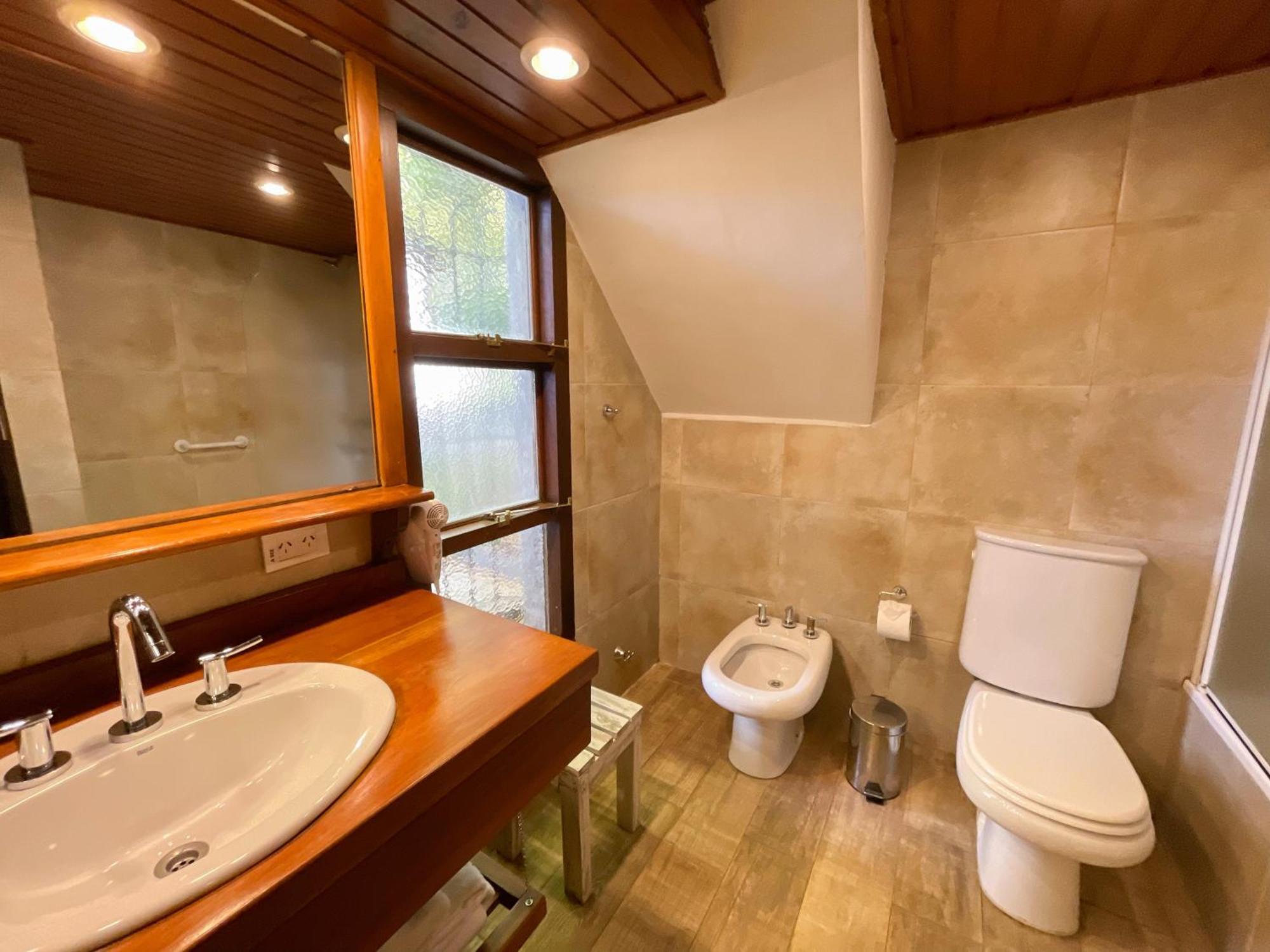 Pailahue Cabanas Lodge San Carlos de Bariloche Luaran gambar