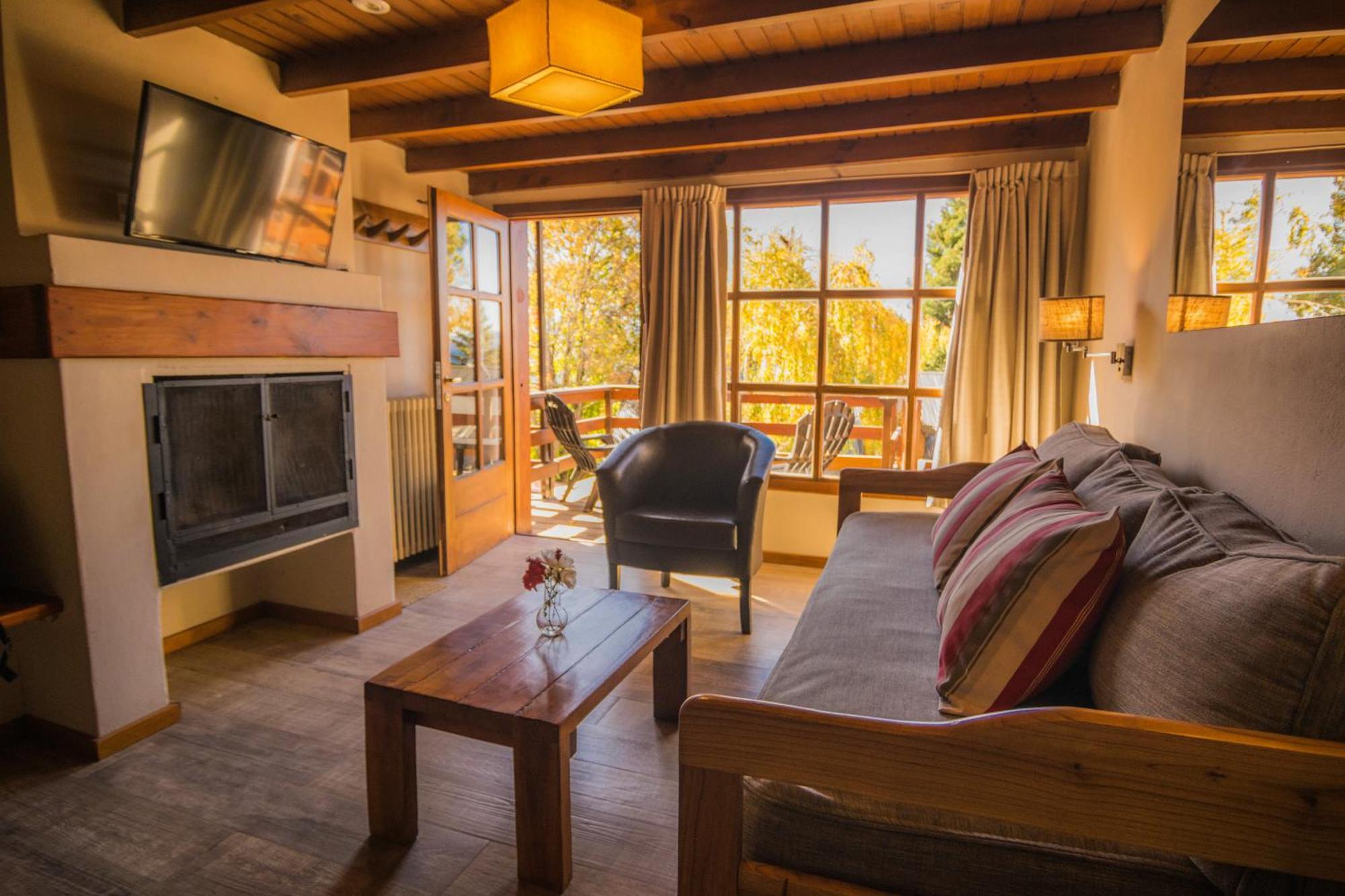 Pailahue Cabanas Lodge San Carlos de Bariloche Luaran gambar